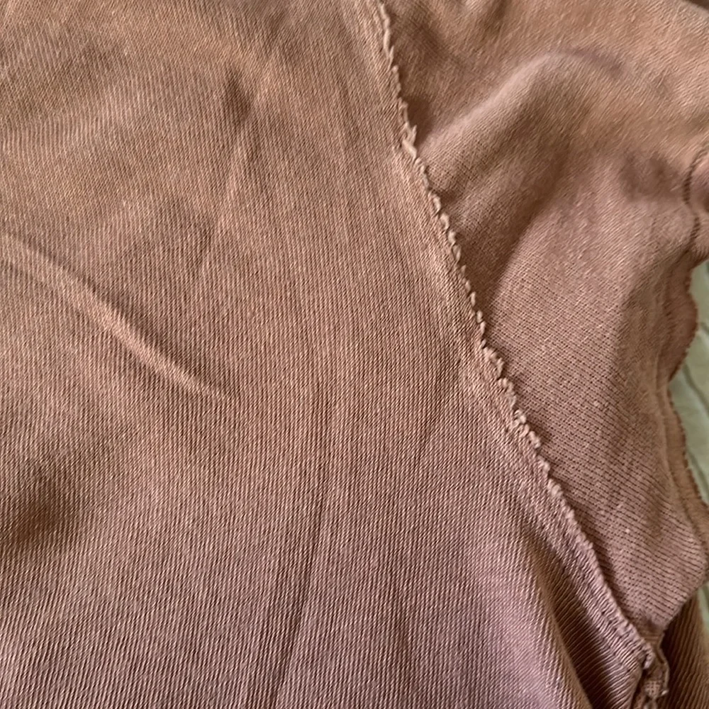 NWOT Free People We The Free | Joni Distressed V-Neck Tee | XS